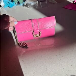 Y2K JUICY pink and green wristlet with gold chain!